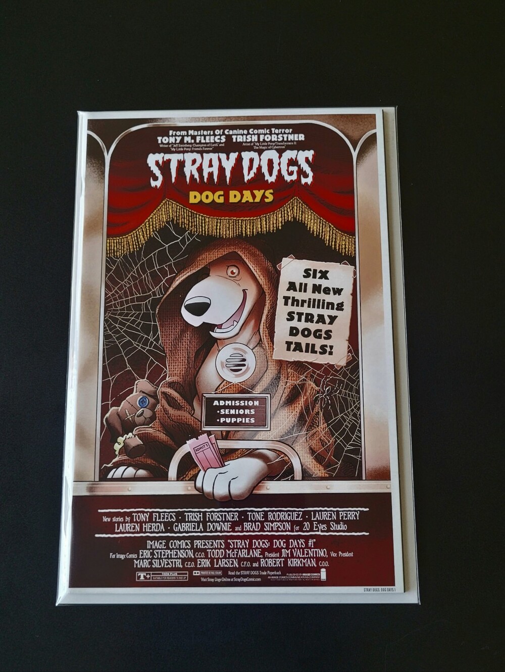 Stray Dogs: Dog Days #1